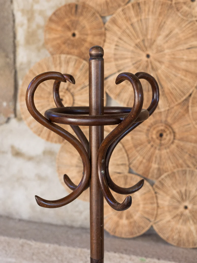 Max, le porte-manteau perroquet N°462