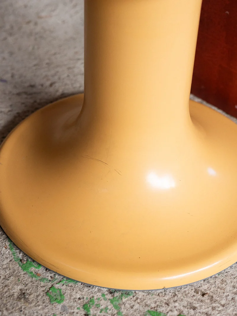 Axel, le tabouret des années 70 N°742