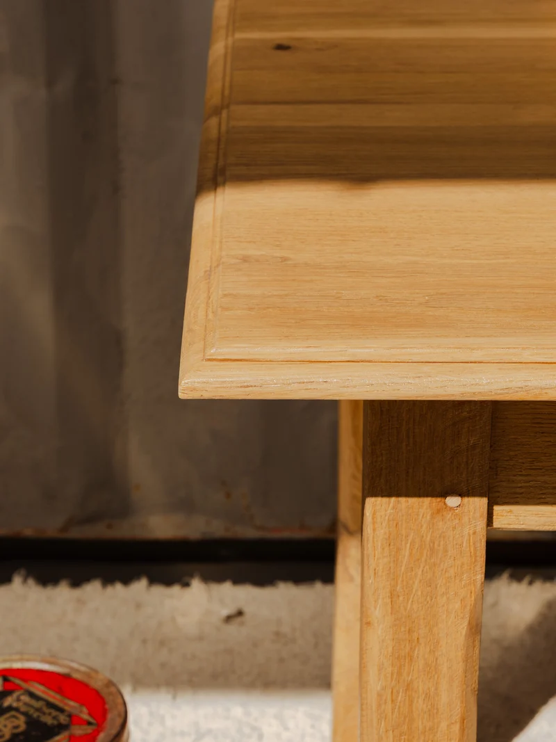 Romy, la table à manger en bois N°1483