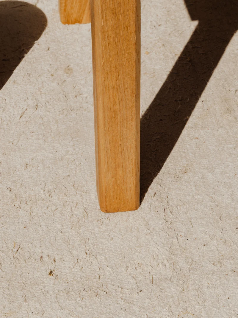 Romy, la table à manger en bois N°1483