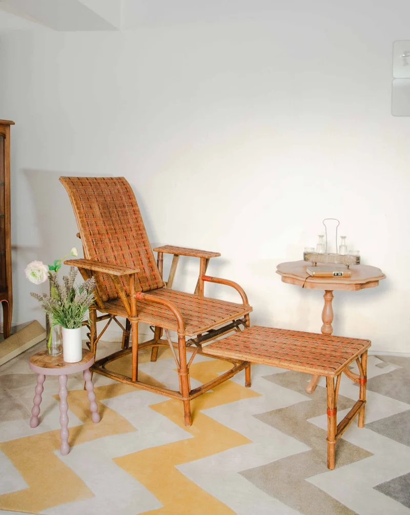 Claudine, la chaise longue en rotin et bambou N°19