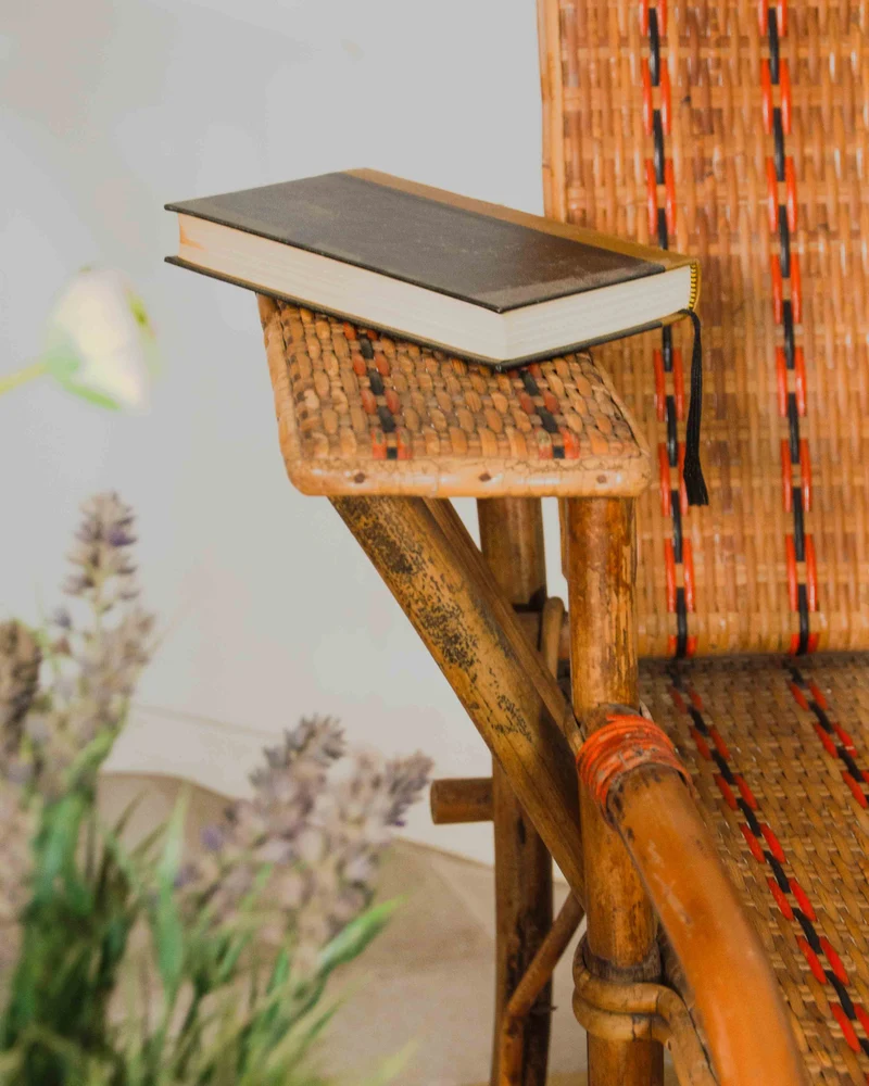 Claudine, la chaise longue en rotin et bambou N°19