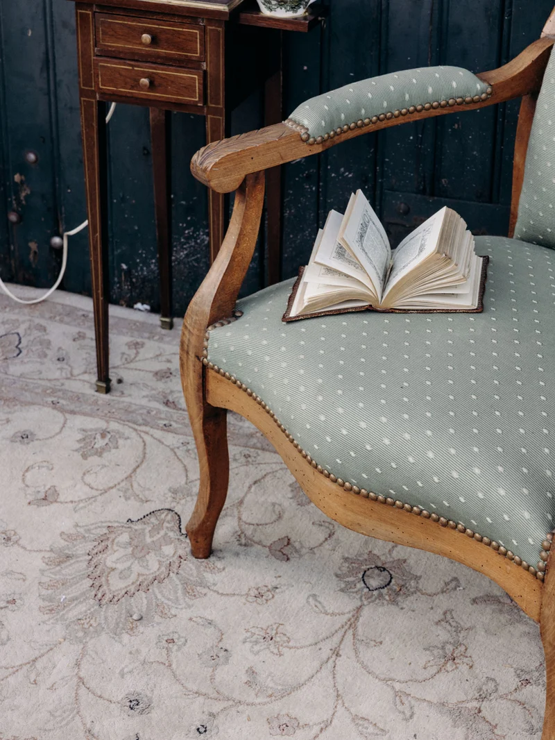 Ernest, le fauteuil Voltaire confortable N°1558