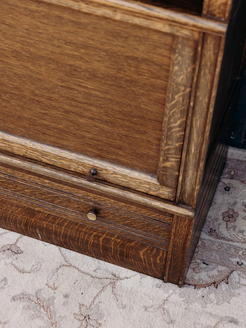 Victoria, la vitrine modulable en bois brut N°1318
