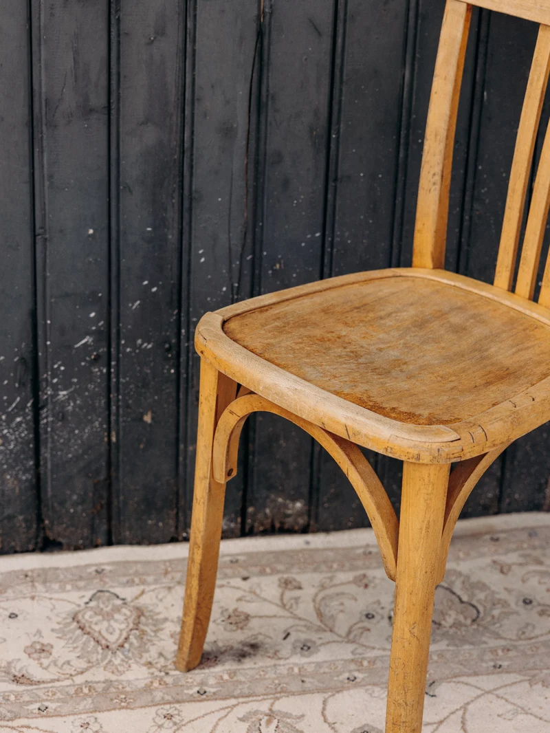Claude, la chaise de bistrot parisien typique N°1558