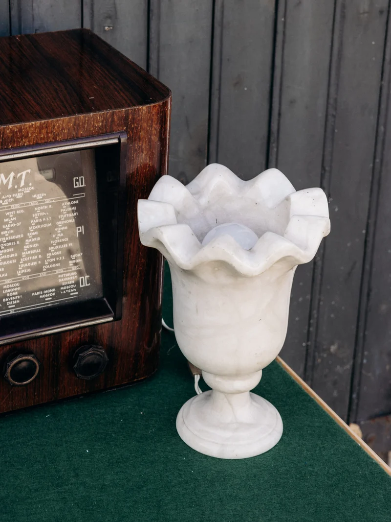 Suzanne, la lampe en albâtre sculpturale N°621