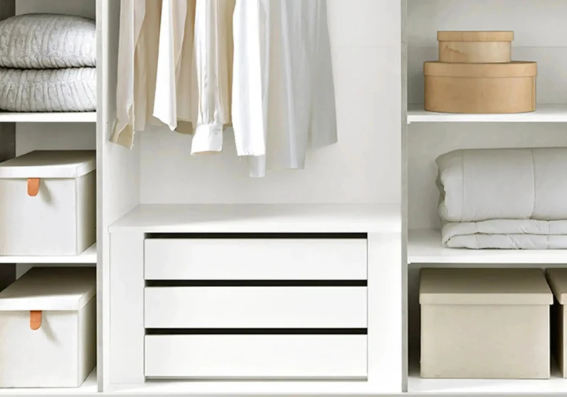 Armoire dressing 3 à 6 portes orme laqué design - Viola