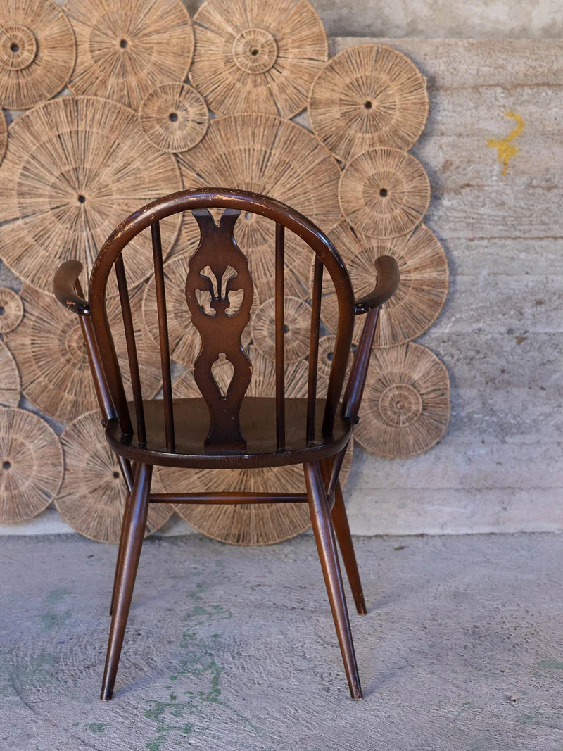 Claude, le lot de 6 chaises et fauteuils Ercol N°1572