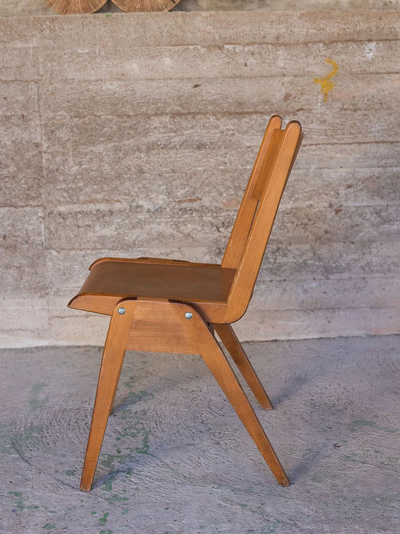 Alma, la chaise aux pieds compas N°1885