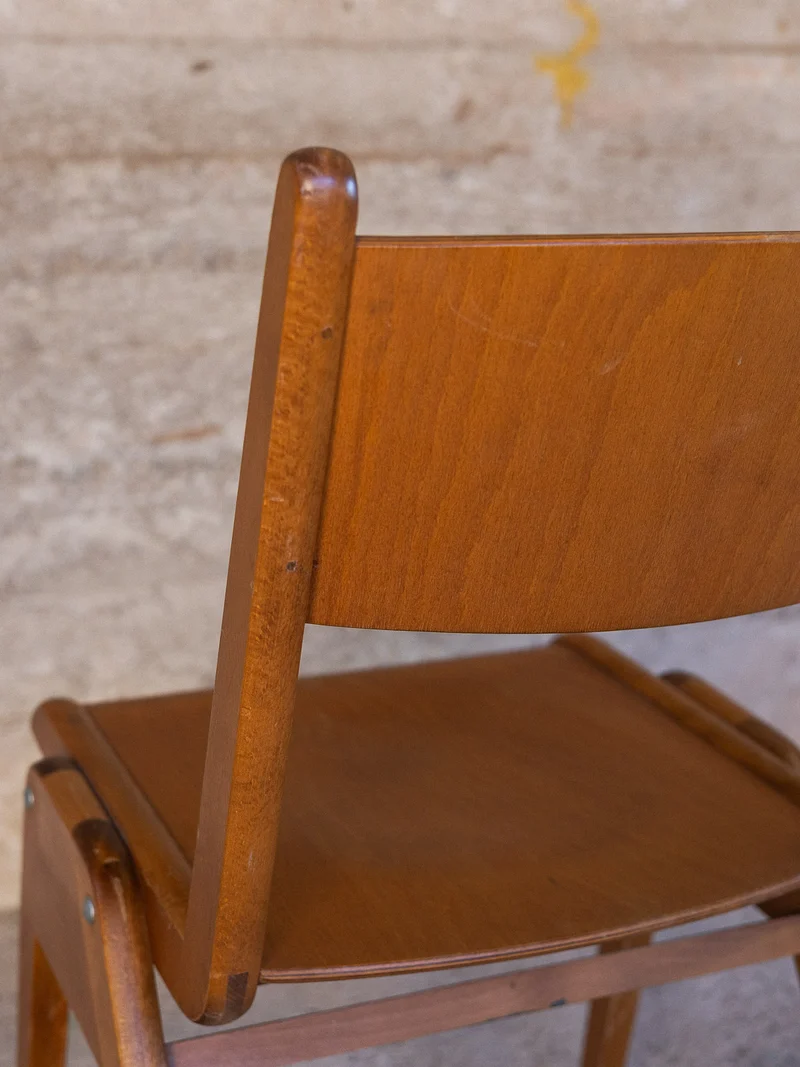 Alma, la chaise aux pieds compas N°1885