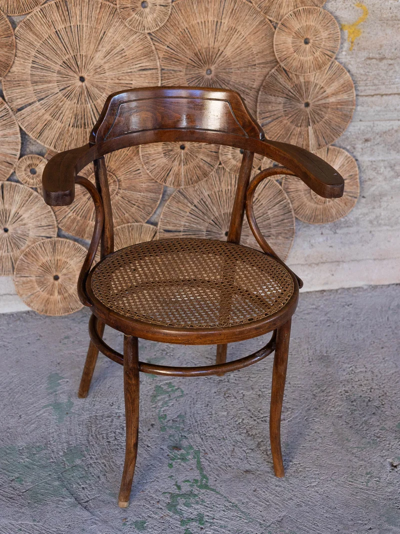 Ernest, le fauteuil administratif en bois N°1562