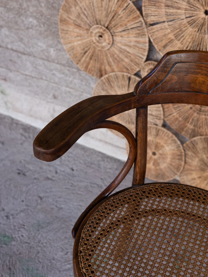 Ernest, le fauteuil administratif en bois N°1562