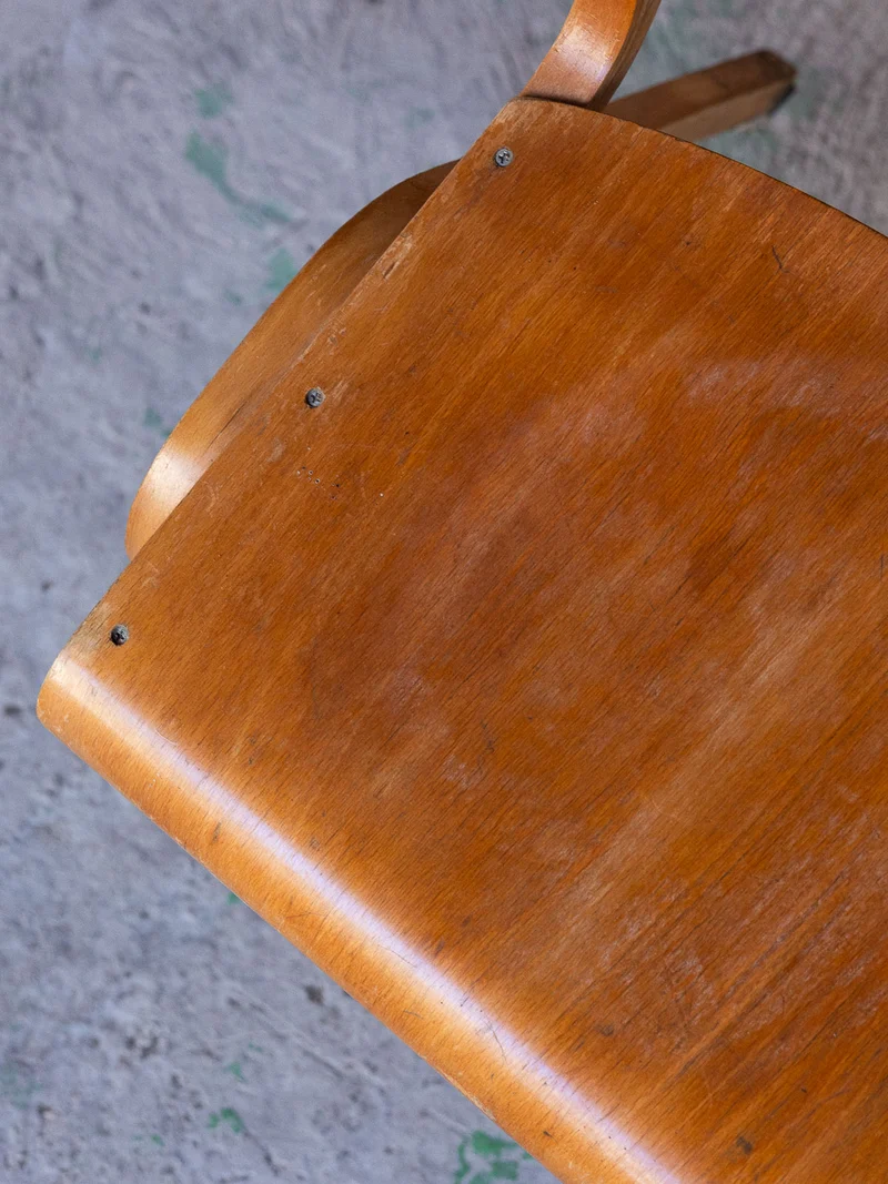 Alma, la chaise issue du modernisme français N°1881