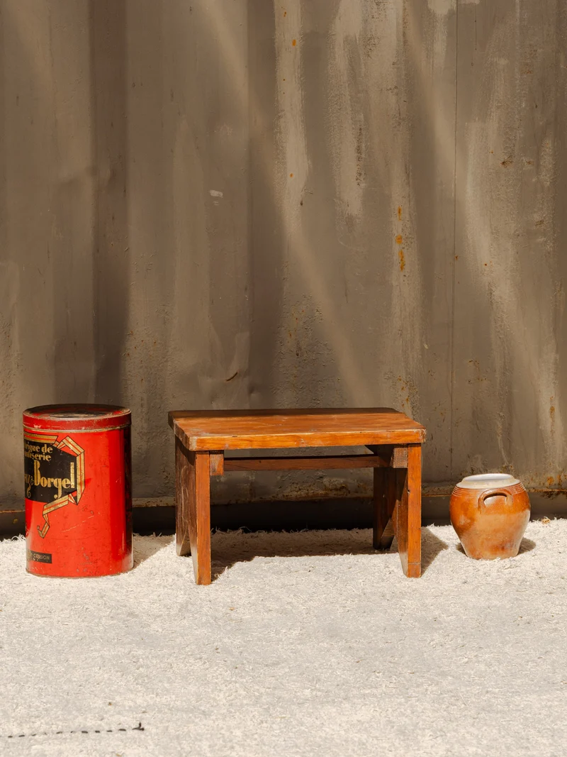 Regis, le tabouret en bois N°1512