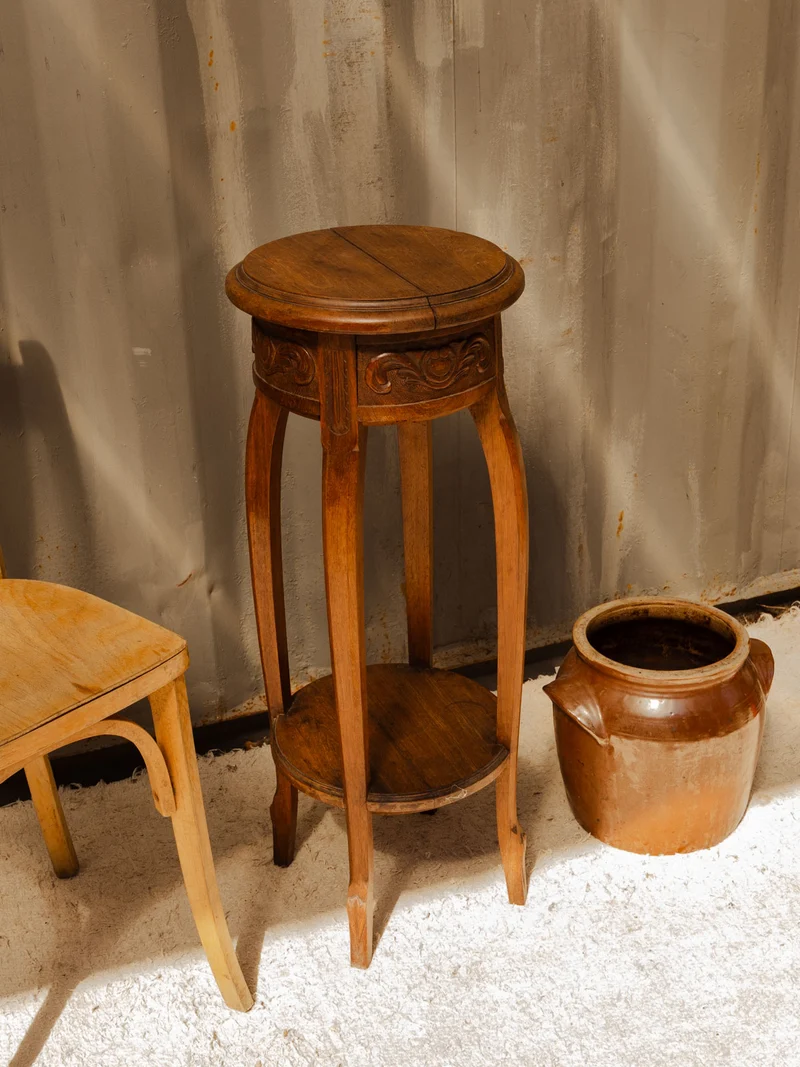 Francine, la sellette en bois N°1496