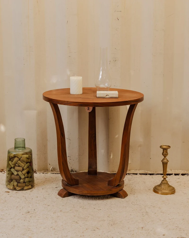 Francine, la table d'appoint en bois N°1506