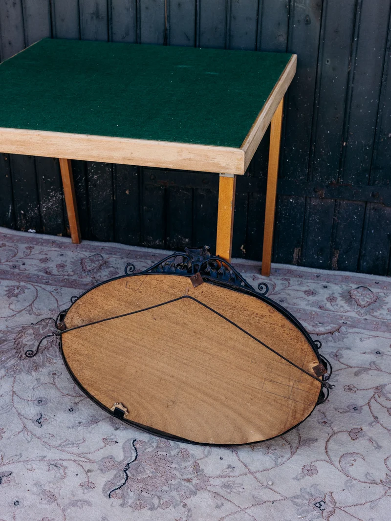 Georges, le miroir en fer forgé noir N°1413