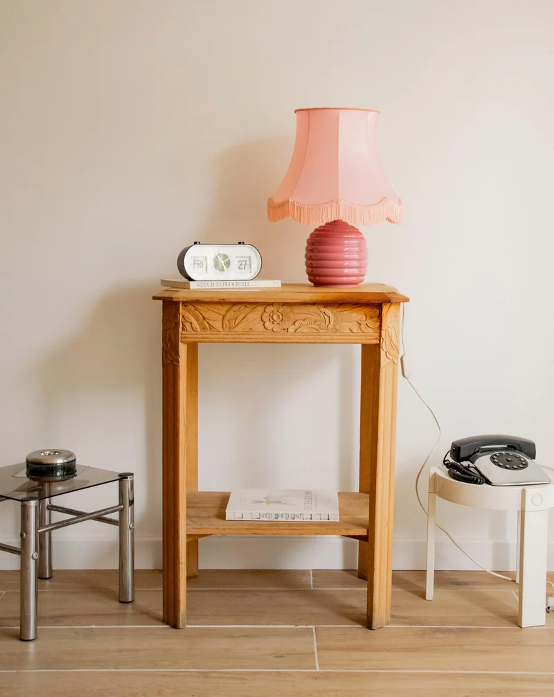 Francine, la table console en bois sculpté Art Déco N°1518