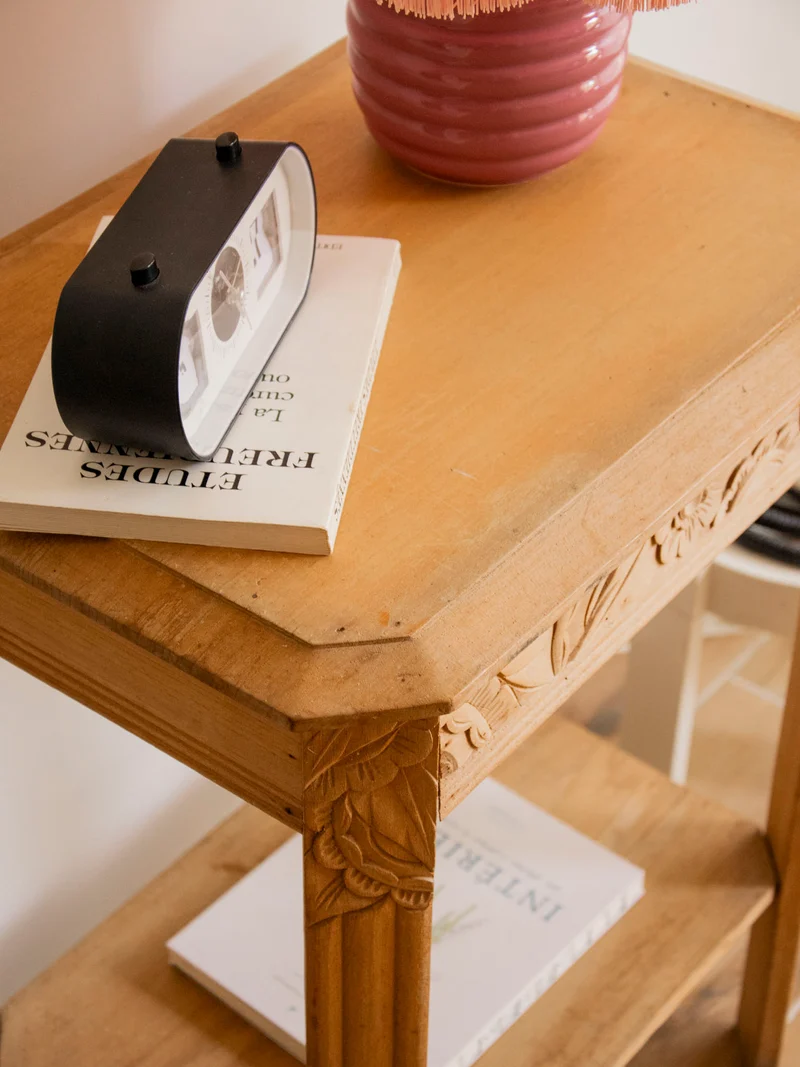 Francine, la table console en bois sculpté Art Déco N°1518