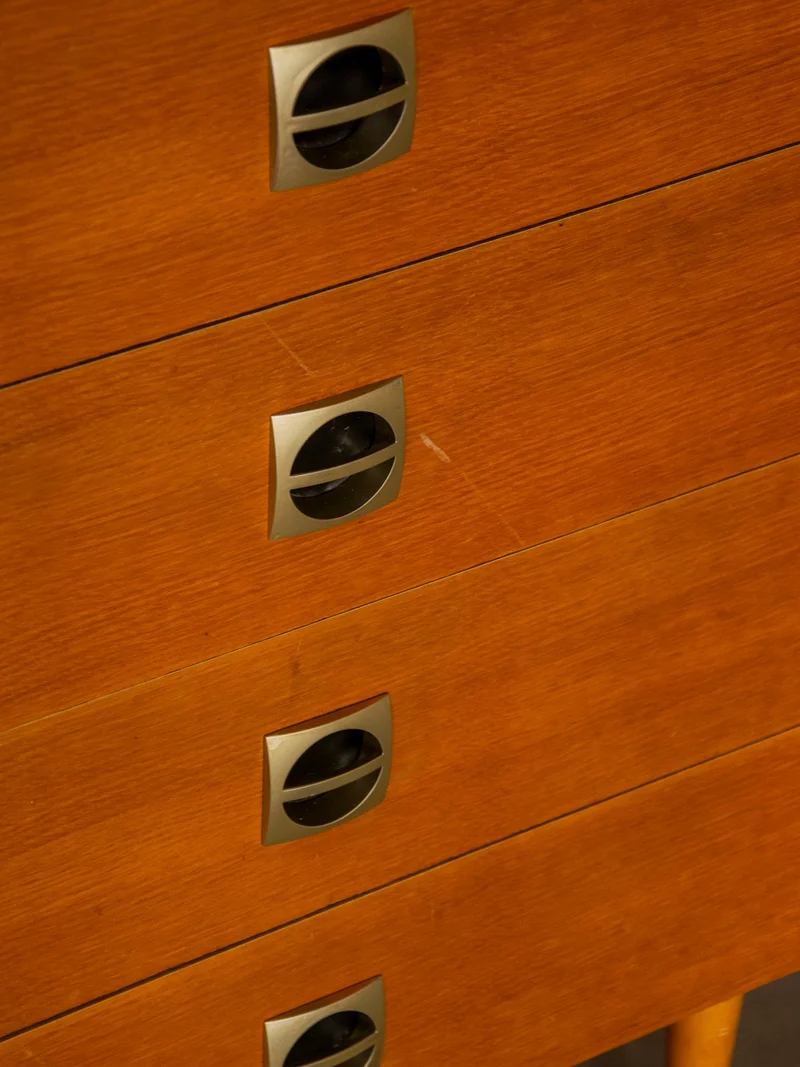 Olga, la commode scandinave aux poignées brutalistes N°1076