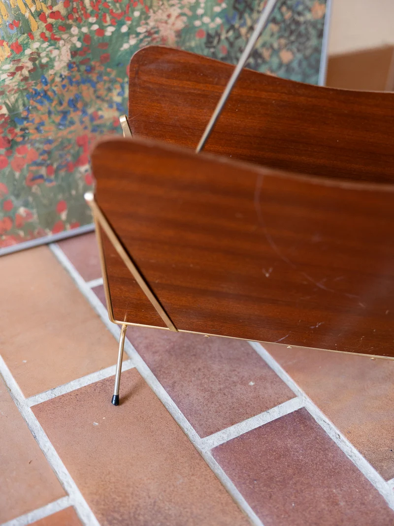 Marius, le porte-revues en formica N°278