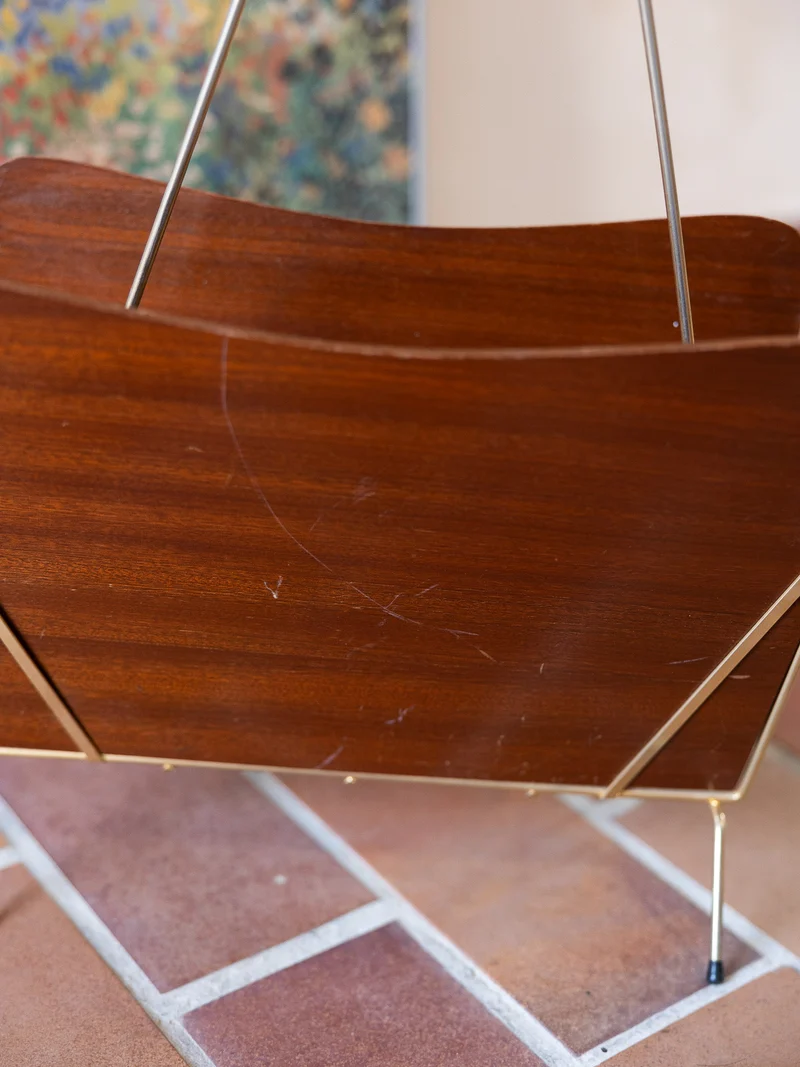 Marius, le porte-revues en formica N°278