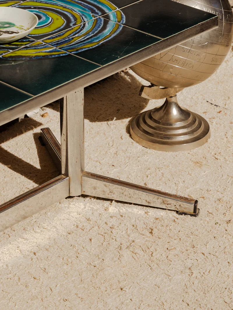 Donna, la table basse en chrome et céramique N°1131