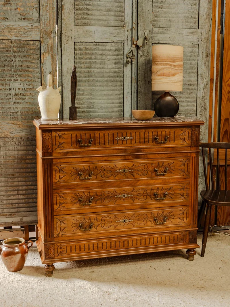 Garance, la commode en bois et marbre bordeaux N°731
