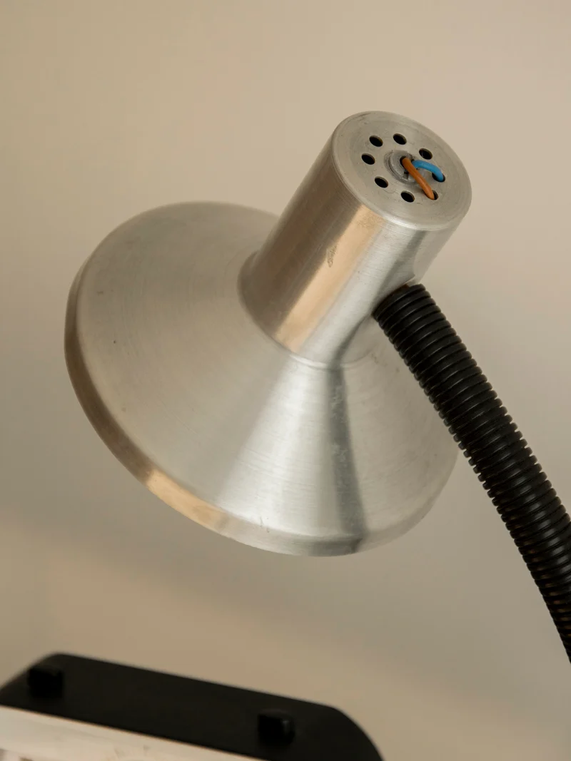 Julia, la lampe au style industriel seventies N°1015