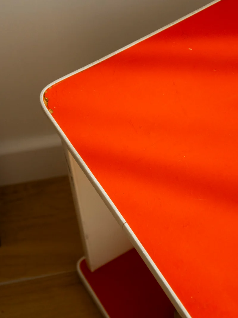Hanna, la table amovible en chaise d'enfant N°1520