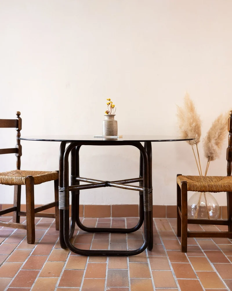 Romy, la table à manger originale N°1503