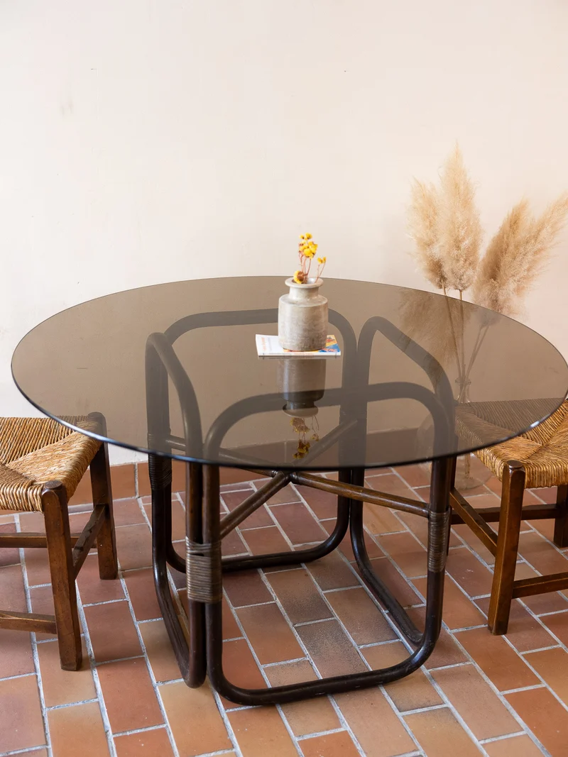 Romy, la table à manger originale N°1503