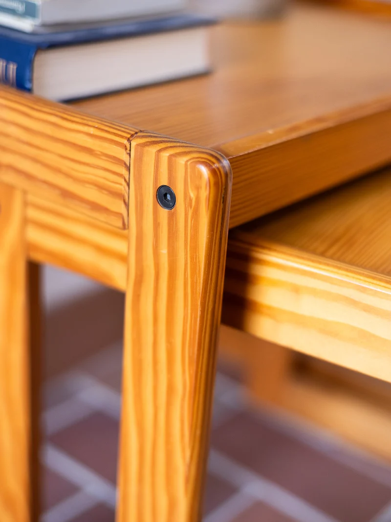 Barbara, la table gigogne en bois N°197