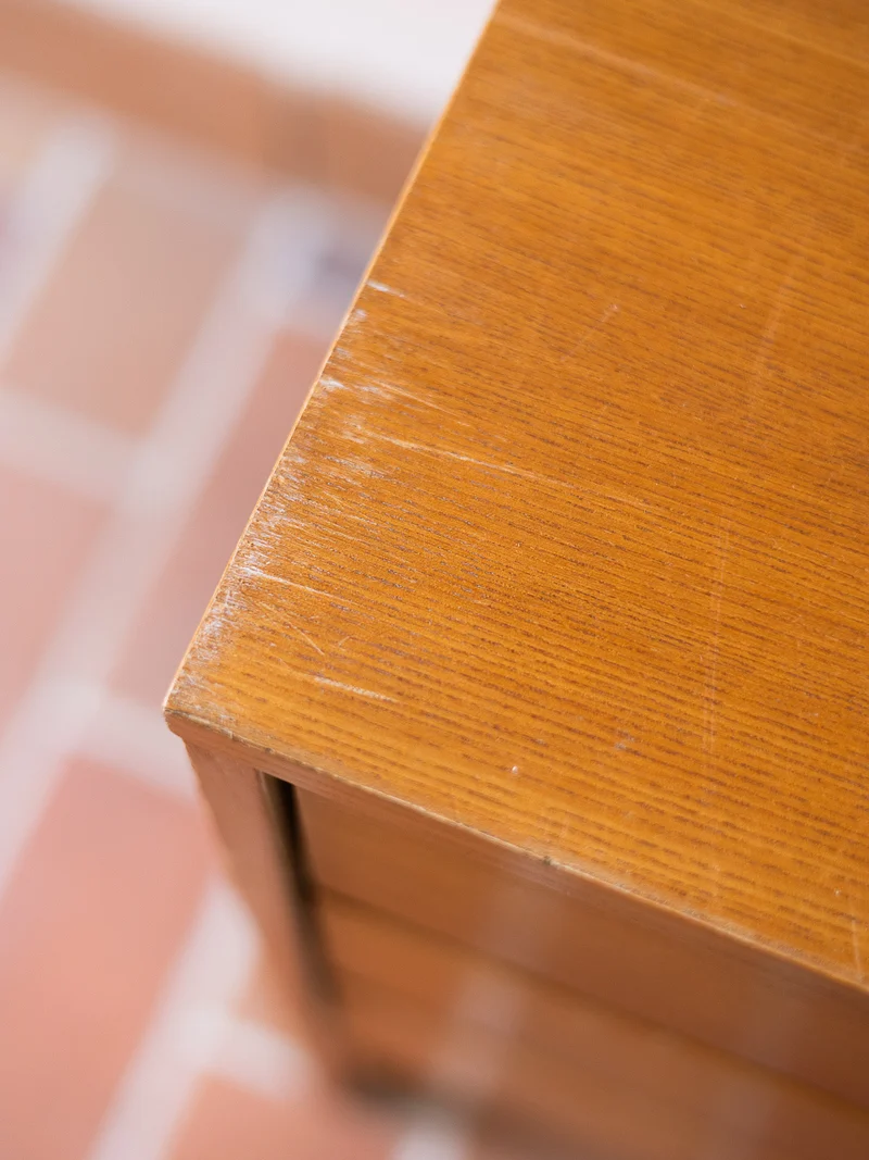 Olga, la petite commode en bois N°1073