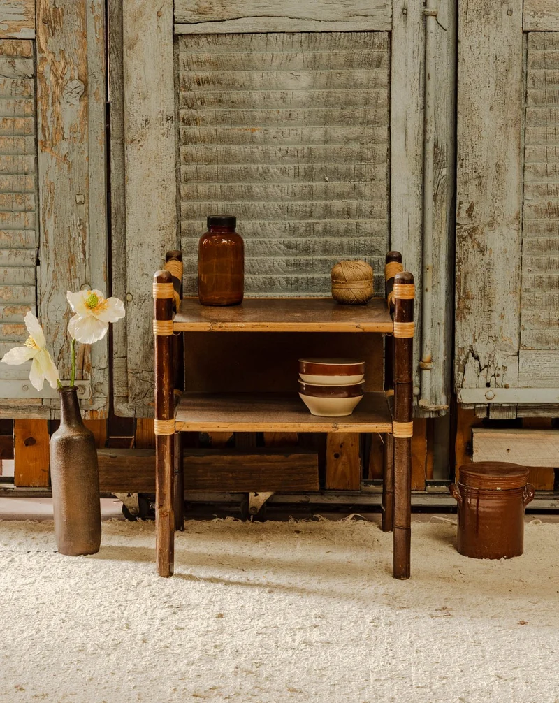 Odile, la table de chevet en rotin N°1528