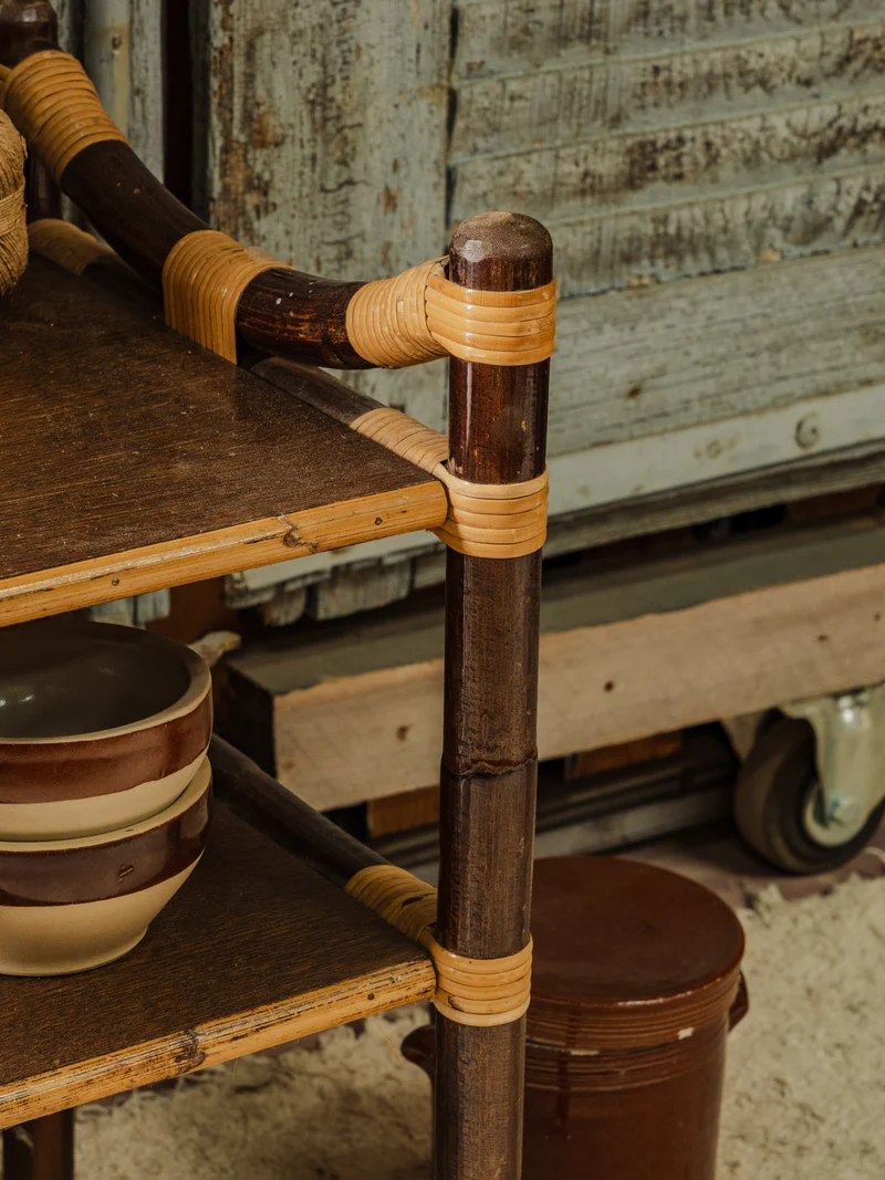 Odile, la table de chevet en rotin N°1528
