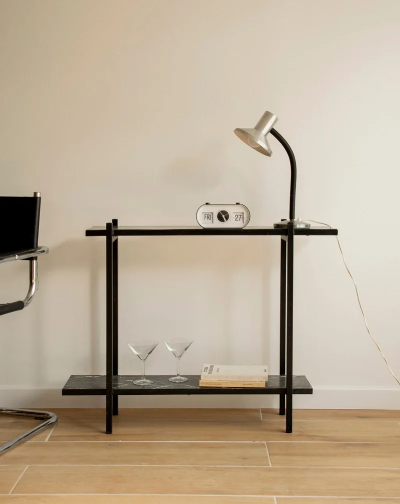 Hanna, la table console en placage marbre N°1522