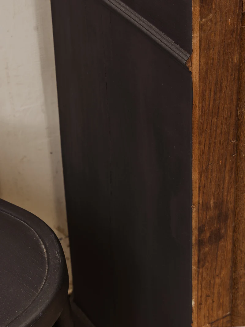 Valery, le semainier en bois noir et marbre gris N°134