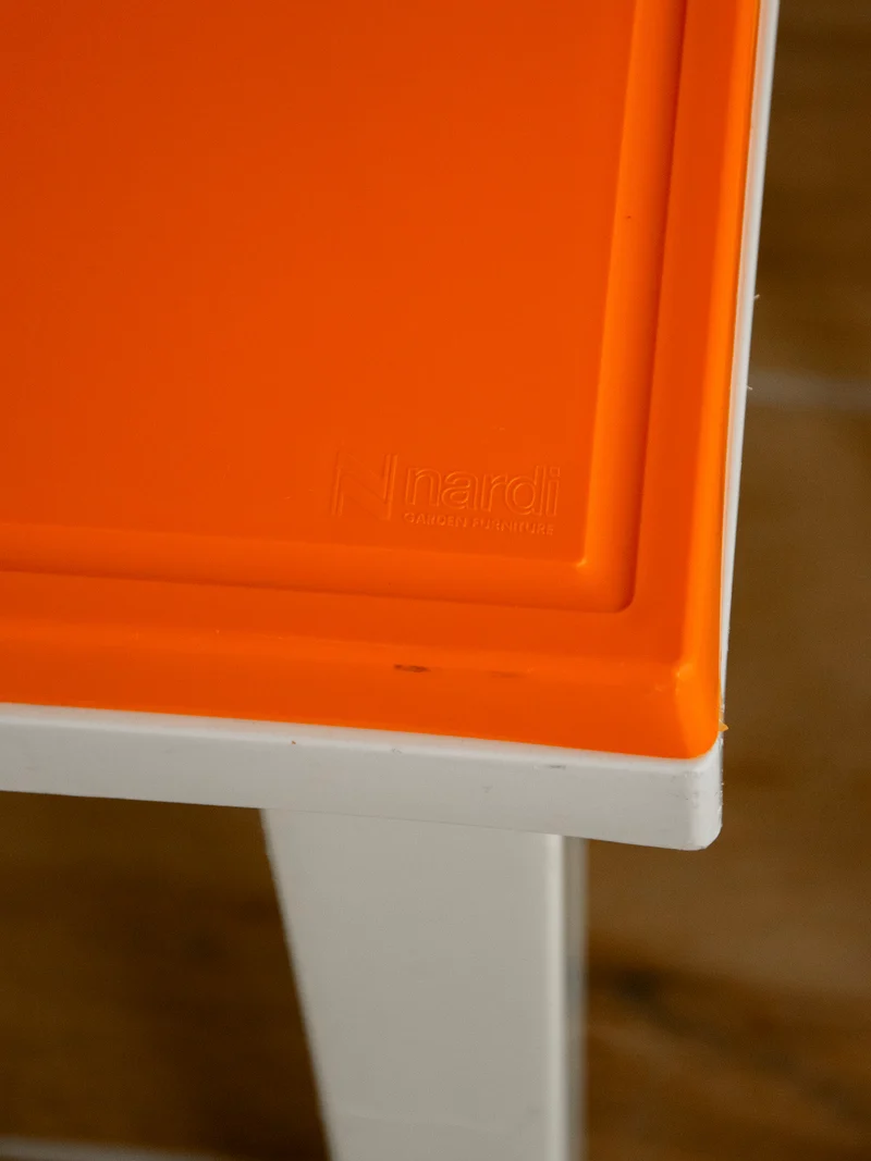 Yvan, le bureau pour enfants à rangements N°552