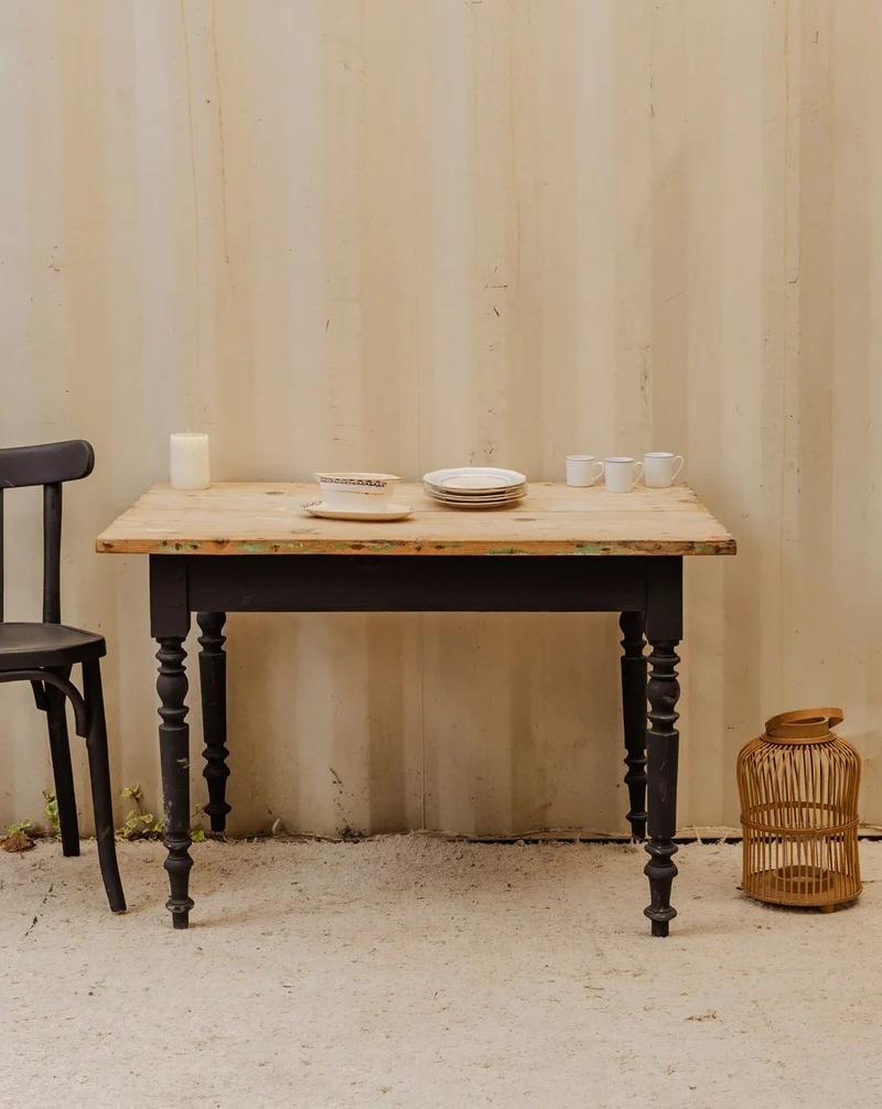 Edouard, le bureau en bois noir N°1054