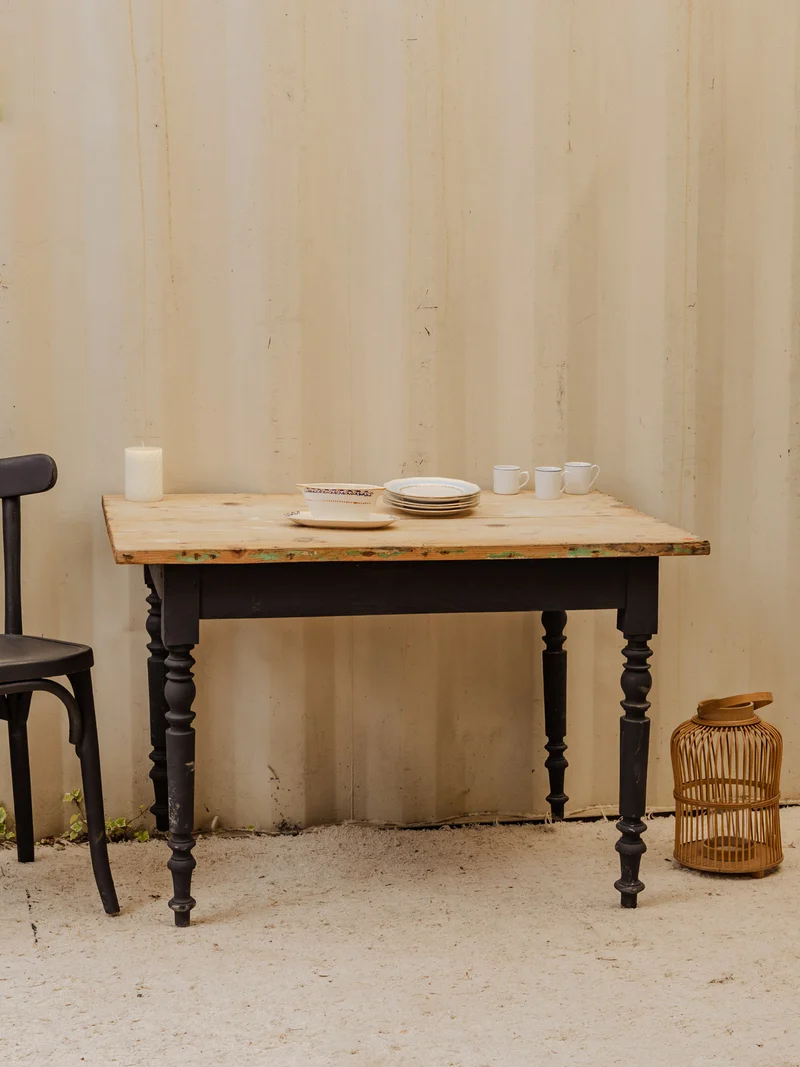 Edouard, le bureau en bois noir N°1054