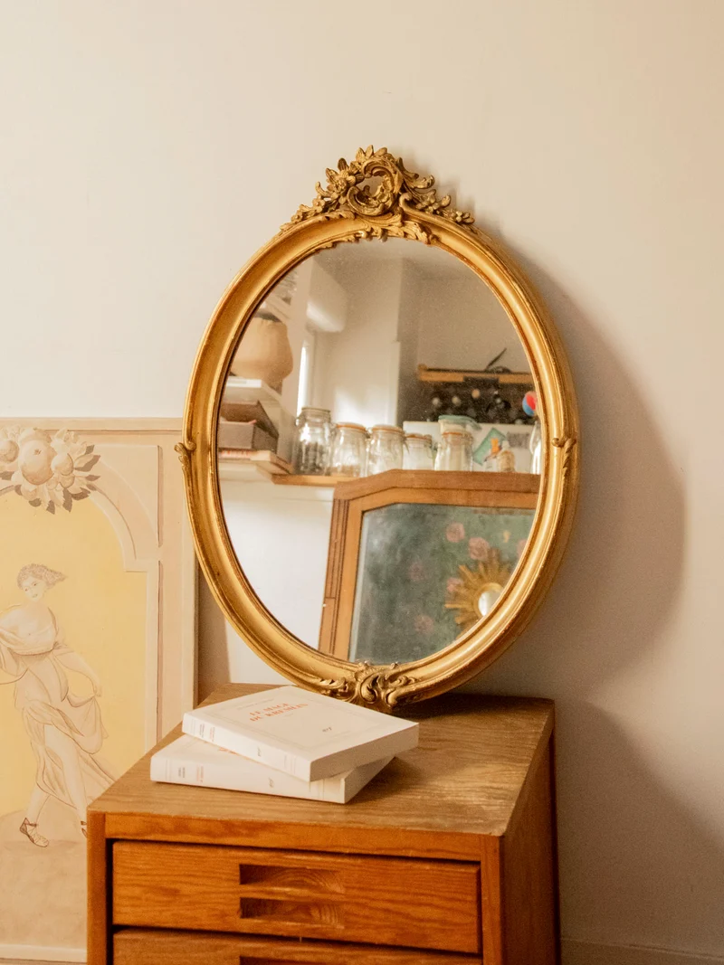 Georges, le miroir ancien au cadre doré N°1417
