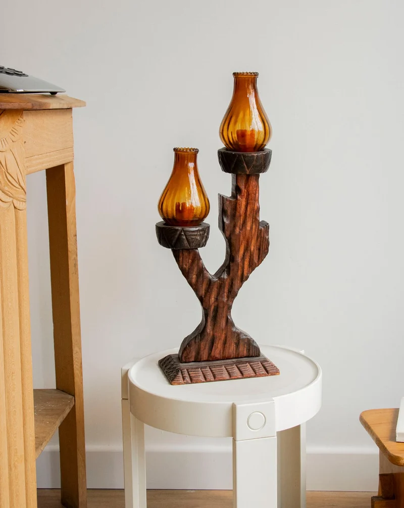 Ulysse, le bougeoir au bois sculpté N°113