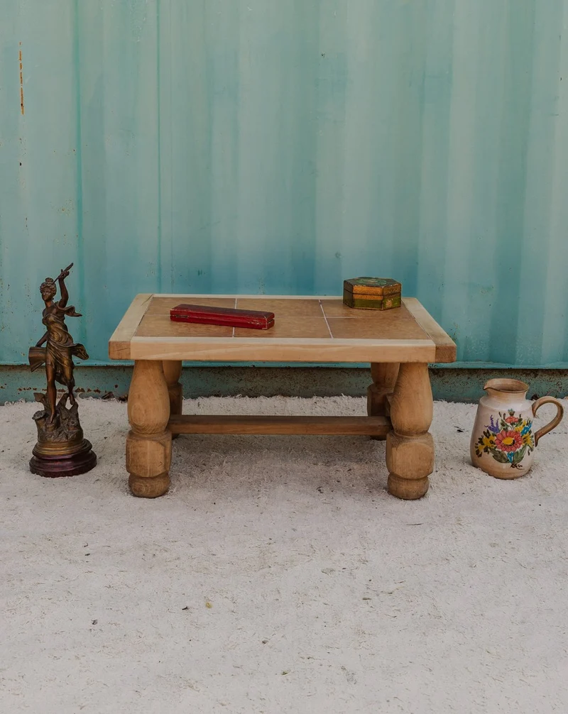 Francine, la table d'appoint en chêne et céramique N°1473