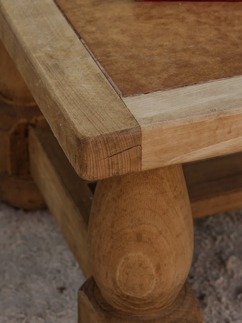 Francine, la table d'appoint en chêne et céramique N°1473