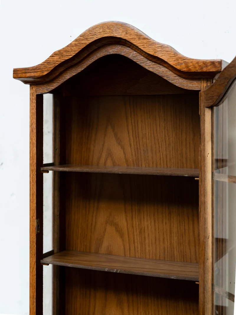 Gaëlle, la petite vitrine en bois N°1492