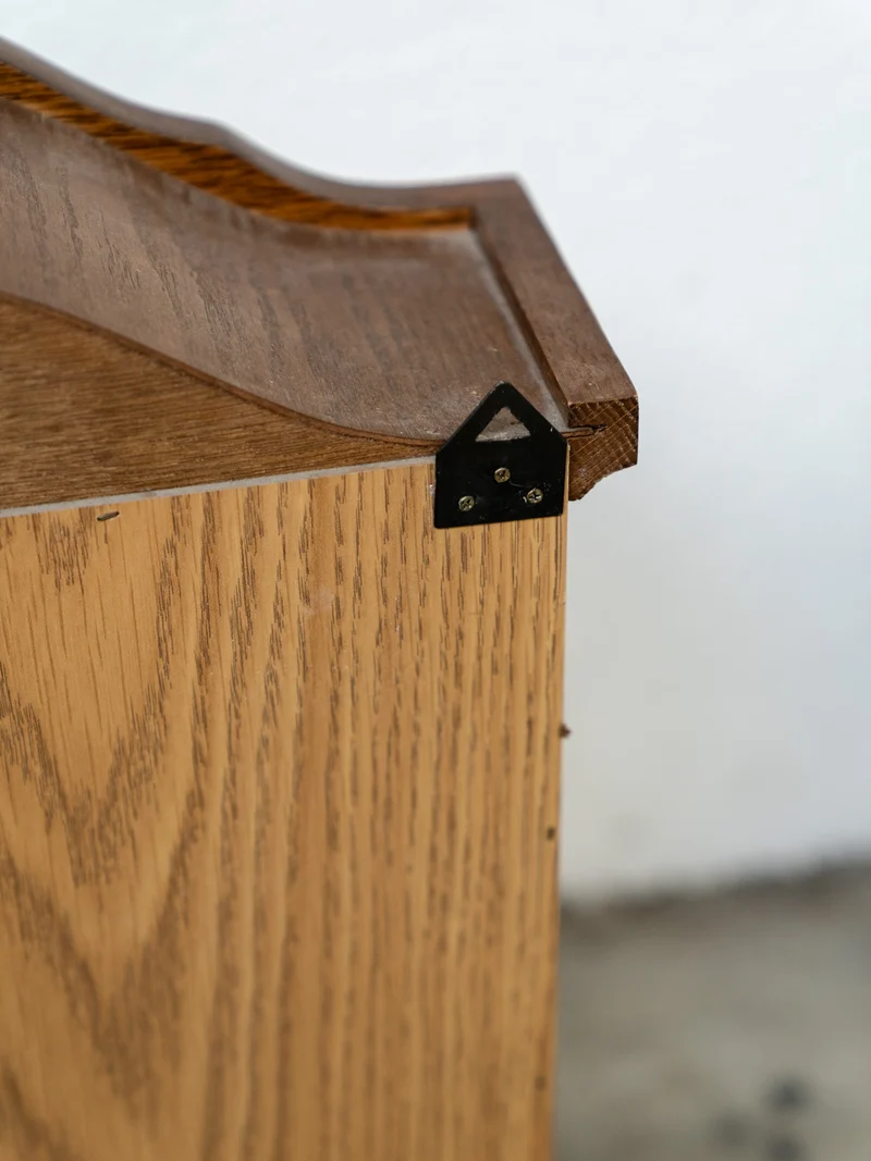 Gaëlle, la petite vitrine en bois N°1492