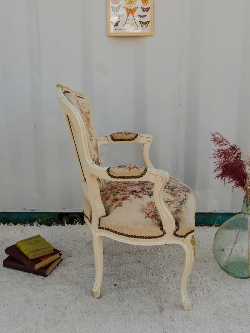 Ernest, le fauteuil en bois et tissu beige N°1532