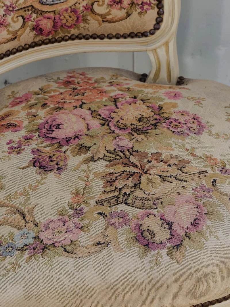 Ernest, le fauteuil en bois et tissu beige N°1532