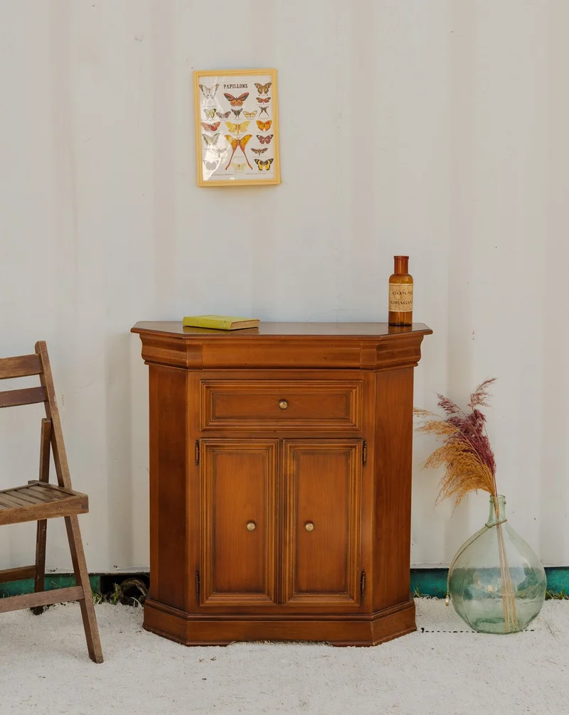 Gilbert, le petit buffet en bois N°1759